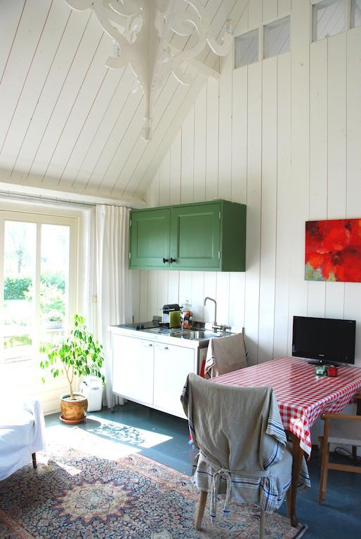 Bed In Waterland Bed & Breakfast Broek in Waterland Ruang foto